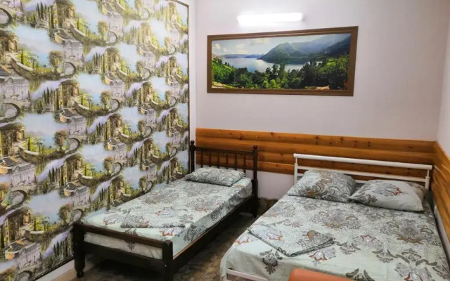 Гостинный дворик