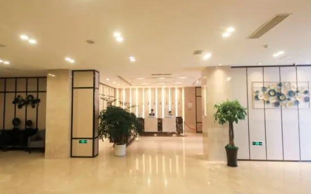 Bazhong Days Hotel