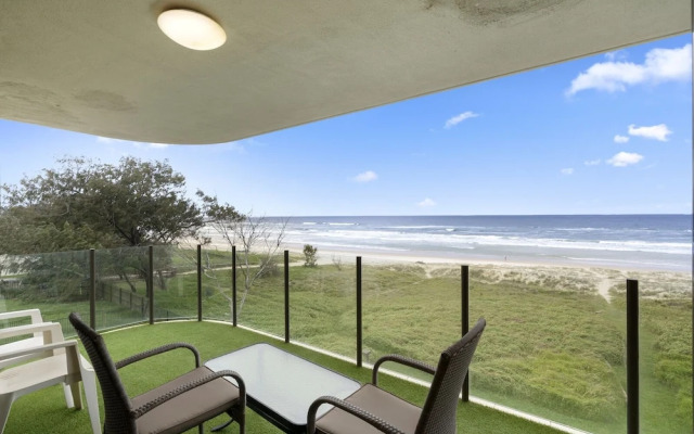 Premiere Apartments -HR Surfers Paradise