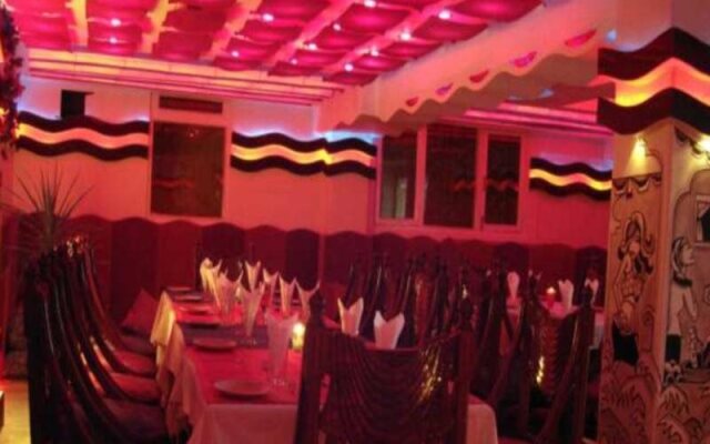 Mount Conifer Suites & Spa