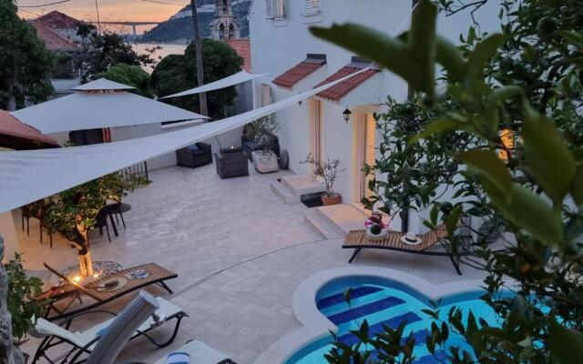 Villa Rose
