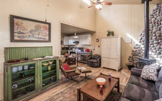 Fox Hollow Condo 35 - Two Bedroom Condo