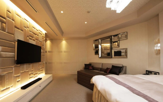 N Hotel