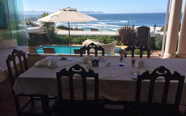 La Fontaine Guest House