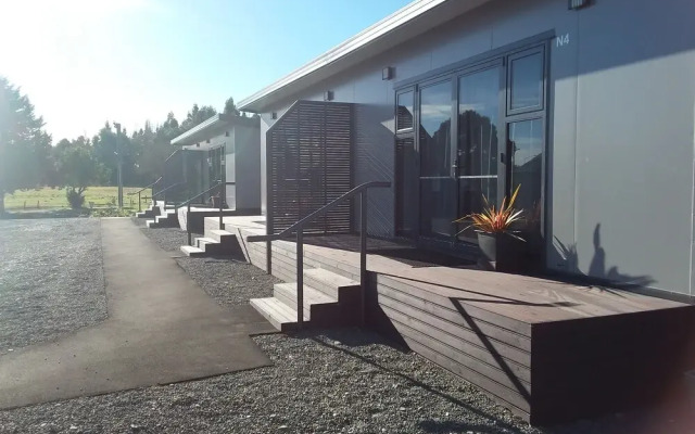 Pine Lake View Lodge