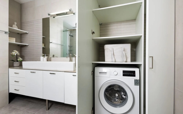 Apartment by Luxe Group SN290