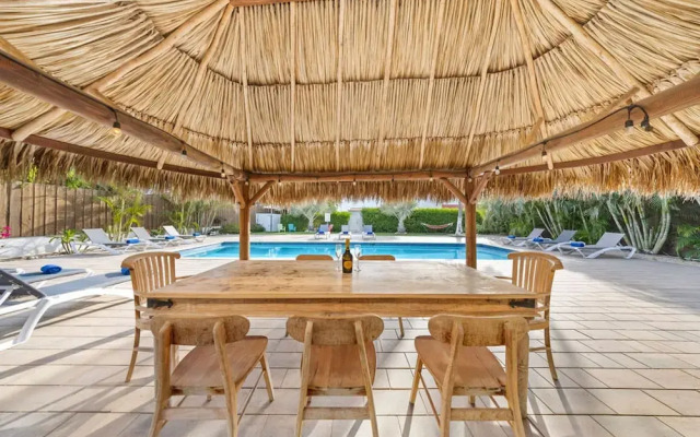 Turibana Plaza Suite 12
