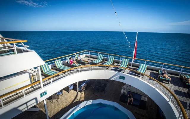 Captain Cruises Fiji, Fiji Cruise line - All inclusive & Departs most