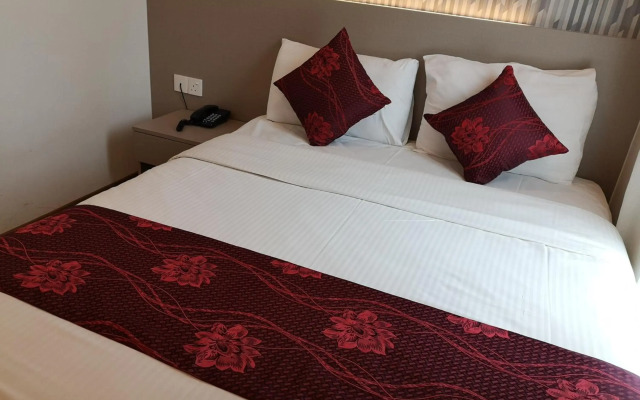 Hotel Signature International at Pudu