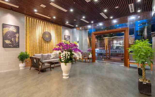 Yes Hotel Danang