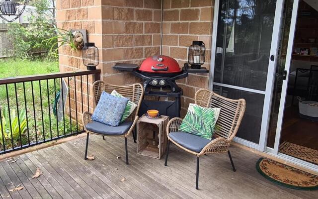Spotted Gum Retreat at Mystery Bay