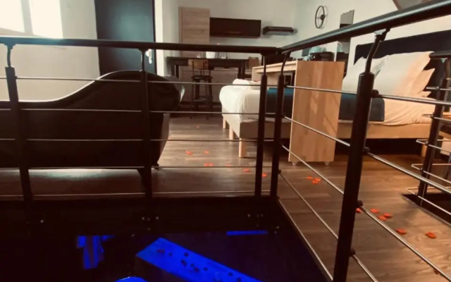 Mieuxqualhotel jacuzzi privatif La retro