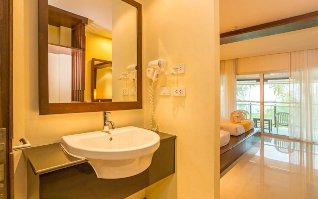 Lanta Pura Beach Resort (SHA Extra Plus)