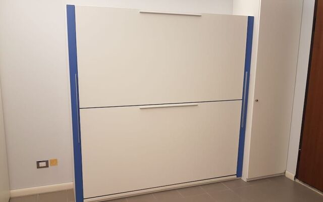 SESTRI MARE 5 AR122 (3 guests)