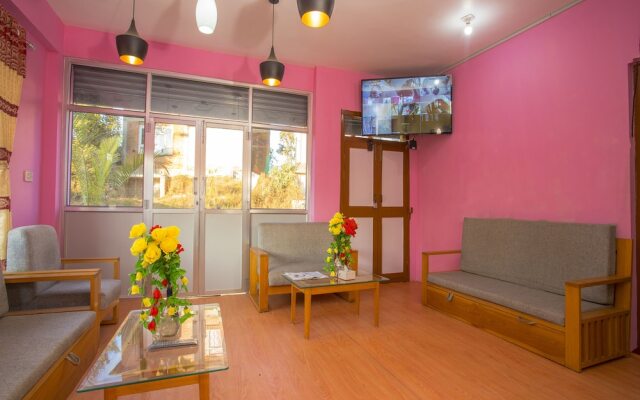 OYO 248 Hotel Galaxy