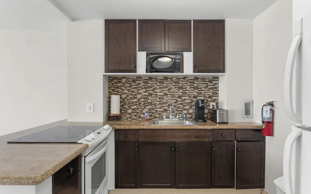 Bay Harbor Sunset Apt 3B