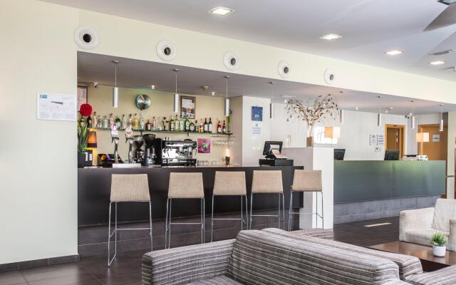 Holiday Inn Express Barcelona - Sant Cugat, an IHG Hotel