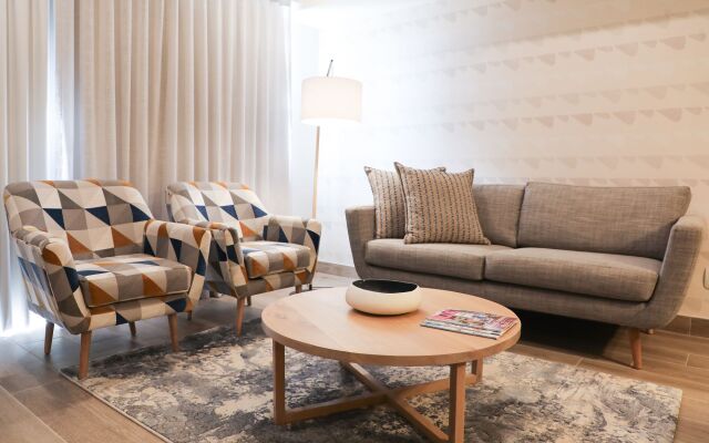 The Regency Apartment Hotel Menlyn