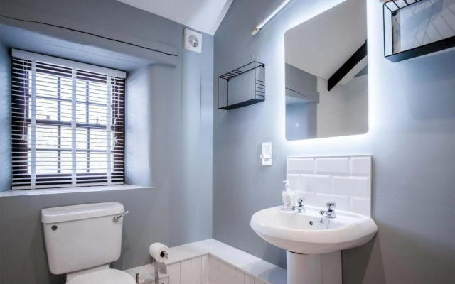 Tregoyr - 3 Bedroom Holiday Home - St Florence