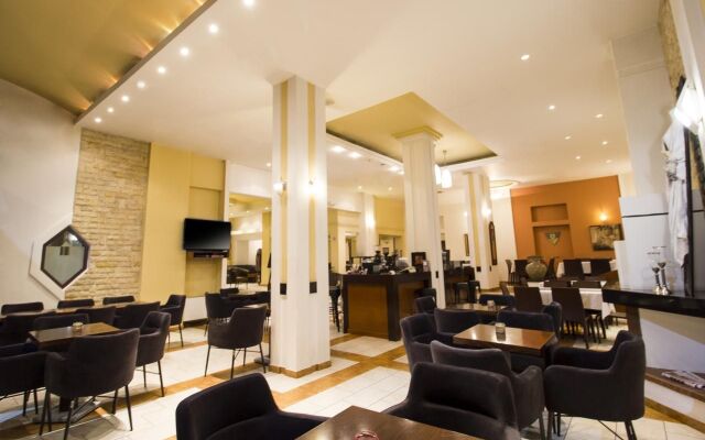 Hotel Lithaion