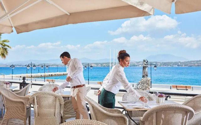 Poseidonion Grand Hotel