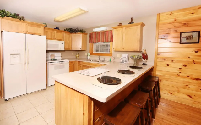 Pinnacle View 7C - Three Bedroom Chalet