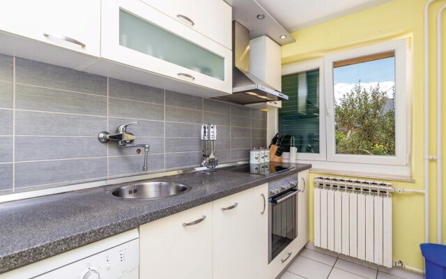 Nice Home in Barbat With Wifi and 3 Bedrooms