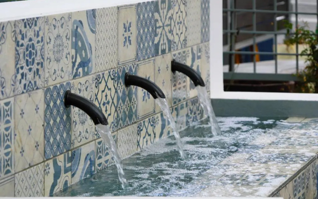 Chapter House Boutique Hotel