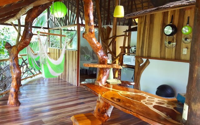 3 Bamboo Lodge