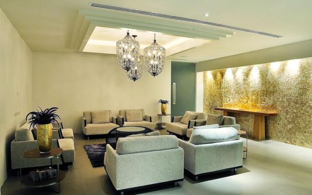 Beachfront Phuket Seaview Suites
