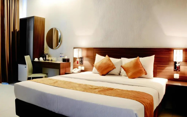 Pose In Hotel Yogyakarta