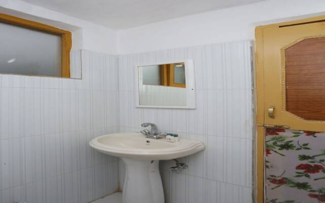 OYO 9083 Hotel New Tourist Palace