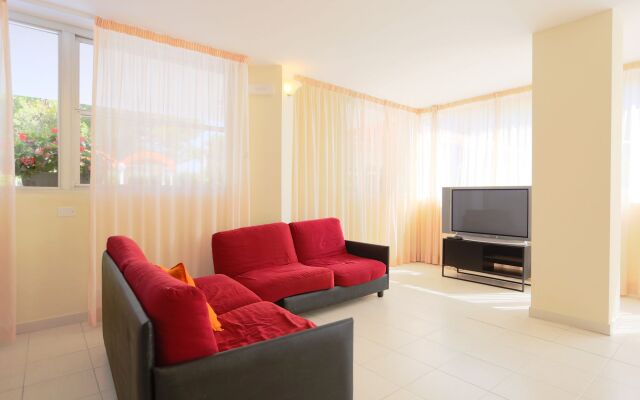 Family Hotel Marina Beach