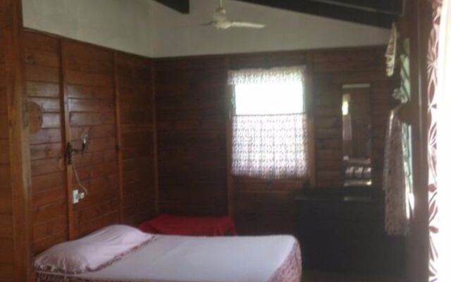 Vaiala Beach Cottages