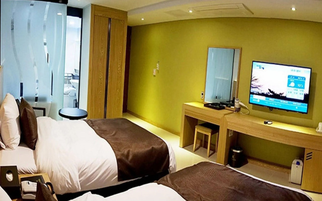 K Tourist Hotel