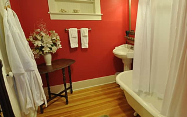 Avenue Hotel Bed and Breakfast