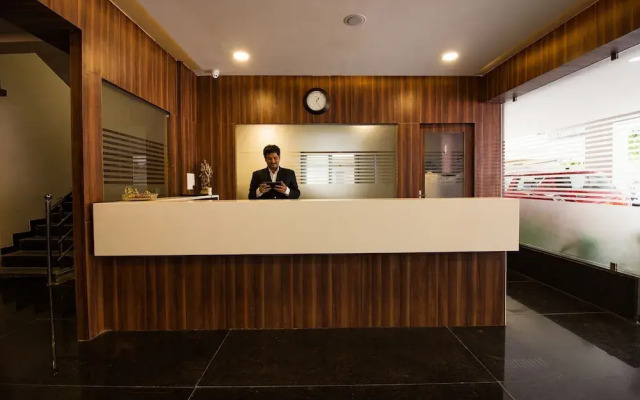 Gokul Grand by OYO Rooms