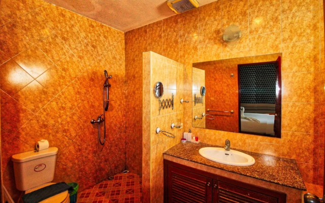 Grande Adam Pool Villa