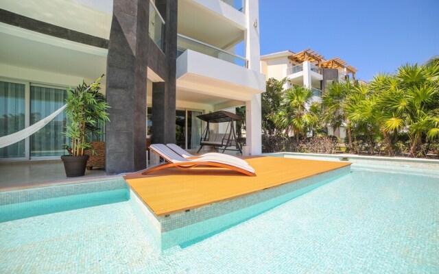 Marea Azul Beach Resort