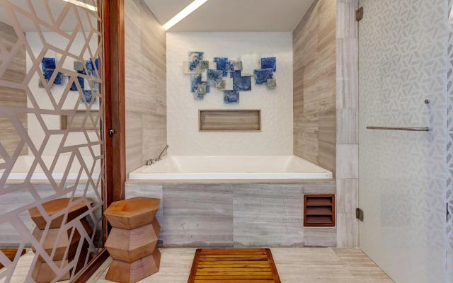 Royalton CHIC Cancun, An Autograph Collection All-Inclusive Resort - Adults Only