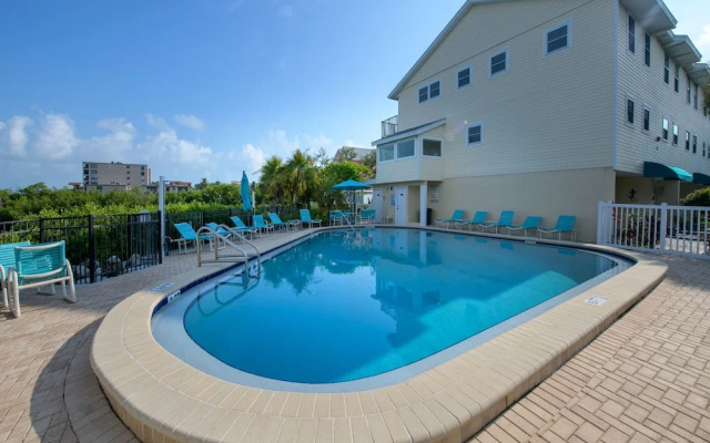 Bayview Beach Condo