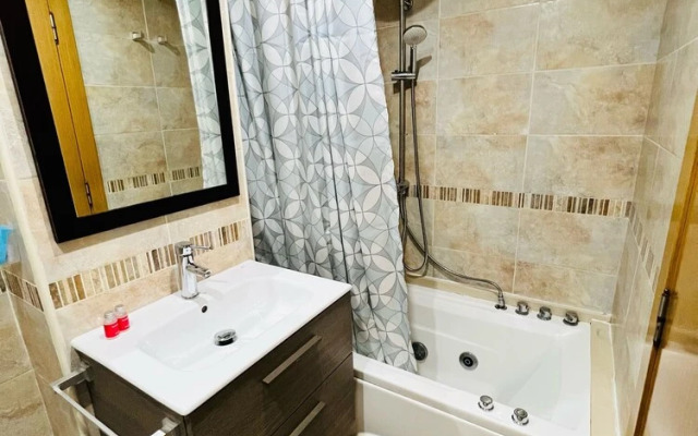 Costa Azahar II 4 Puerta 200