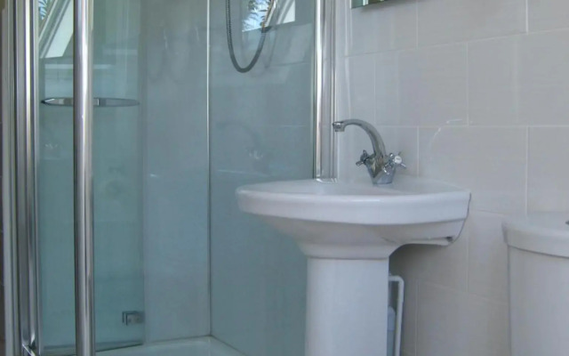 Simpson's Apartments