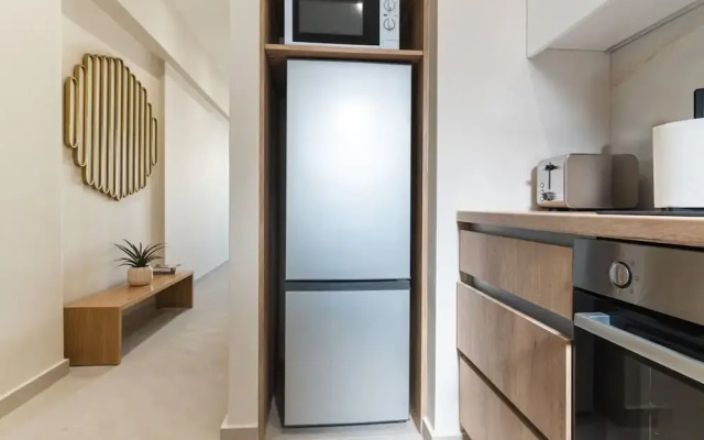 Charming Minimal apt in the Center of Glyfada