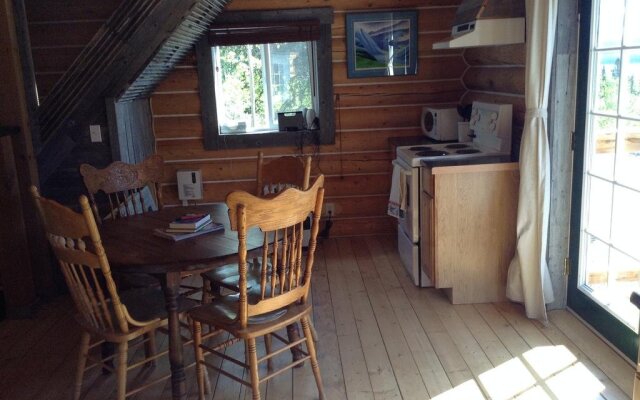 Cabins Over Crag Lake