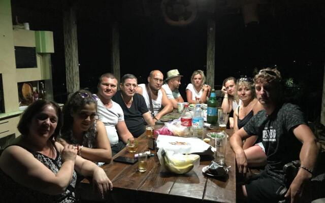 Apartment Green House