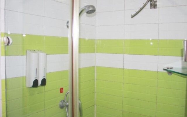 7 Days Inn Wuhan Dunkou Chuangye Road Branch