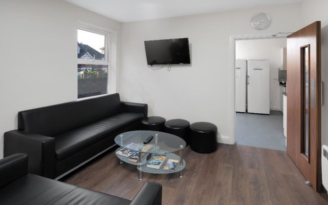 OYO 116 Flexistay Addiscombe Aparthotel