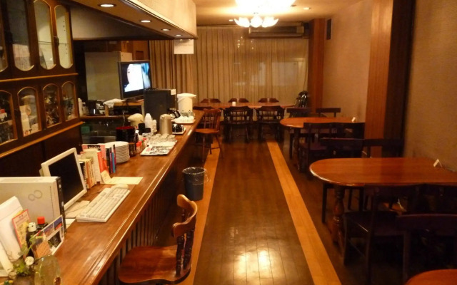 Econo-Inn Kyoto