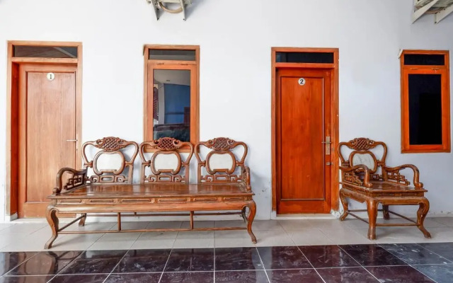 OYO 1791 Griya Boytown